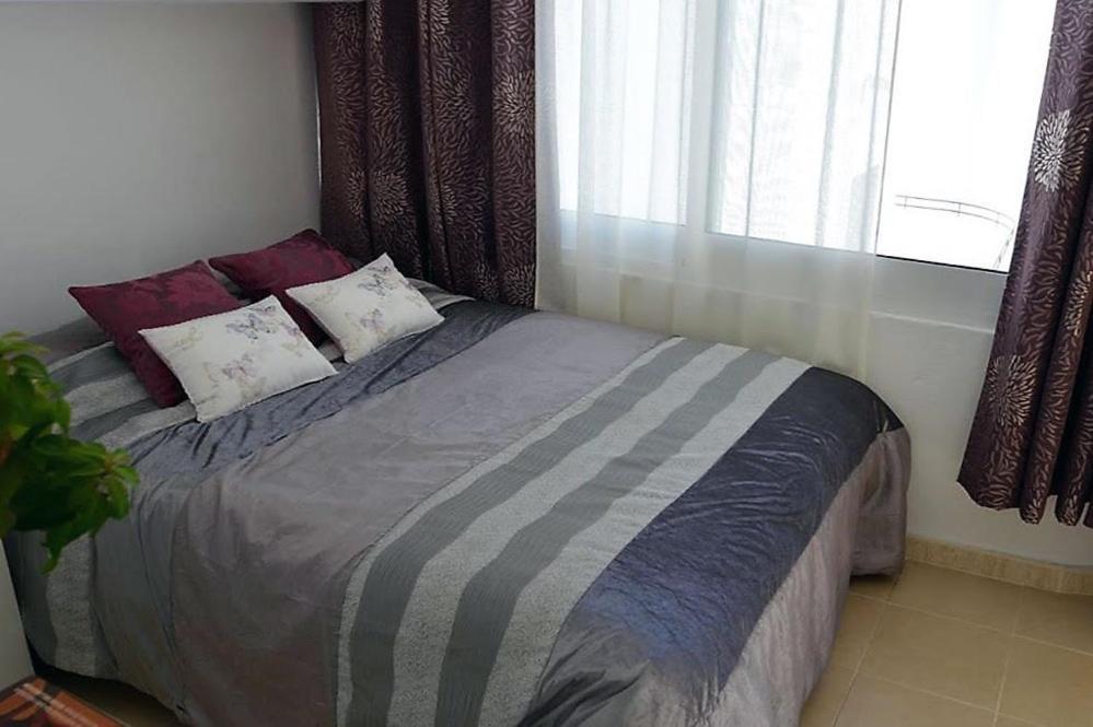 Apartamento Estepona Golf Екстер'єр фото